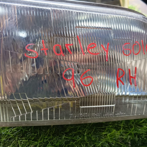 farol original de toyota starlet soley lado derecho