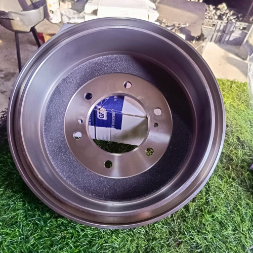 Tambor de freno nuevo  de Nissan Frontier 2010